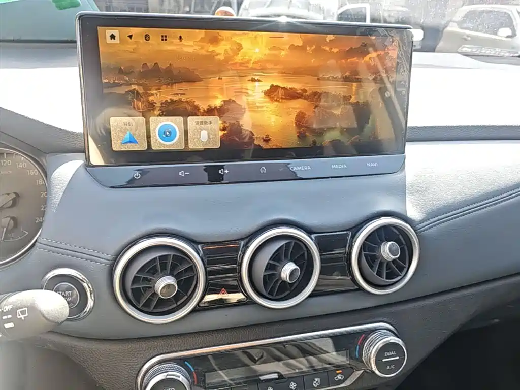Qashqai 2025 Honor 2.0L CVT XV+ Leading Edition купить на сайте DeffCars