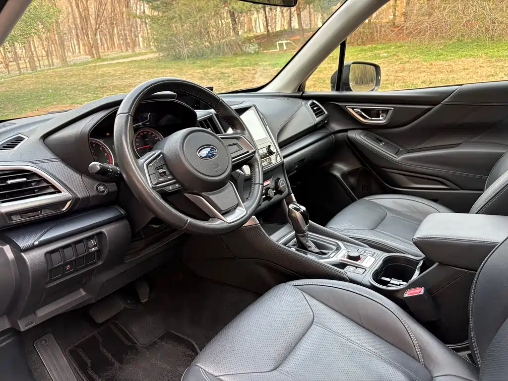 Forester 2020 2.0i Deluxe Edition купить на сайте DeffCars
