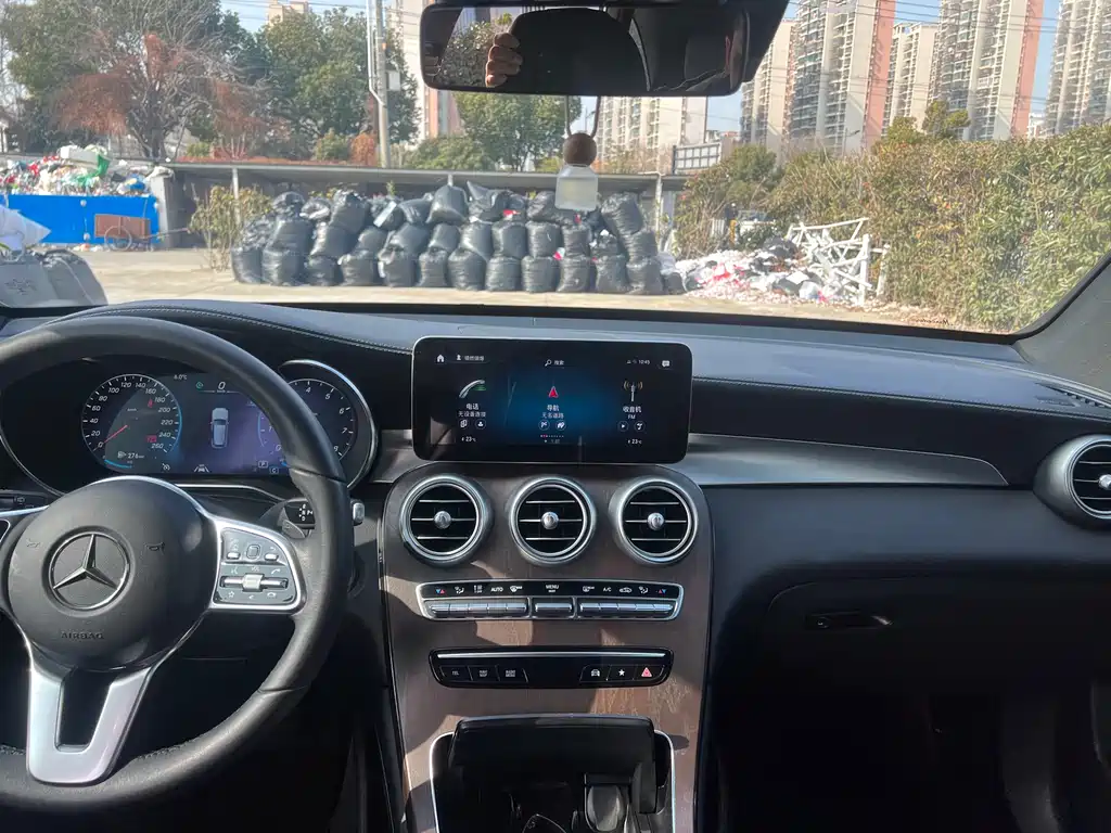 Mercedes-Benz GLC 2020 facelift GLC 300 L 4MATIC dynamic купить на сайте DeffCars