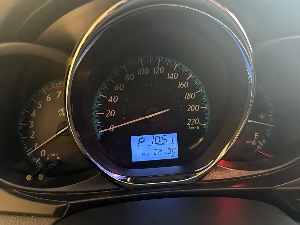 YARiS L 2018 1.5E CVT Champion Limited Edition купить на сайте DeffCars