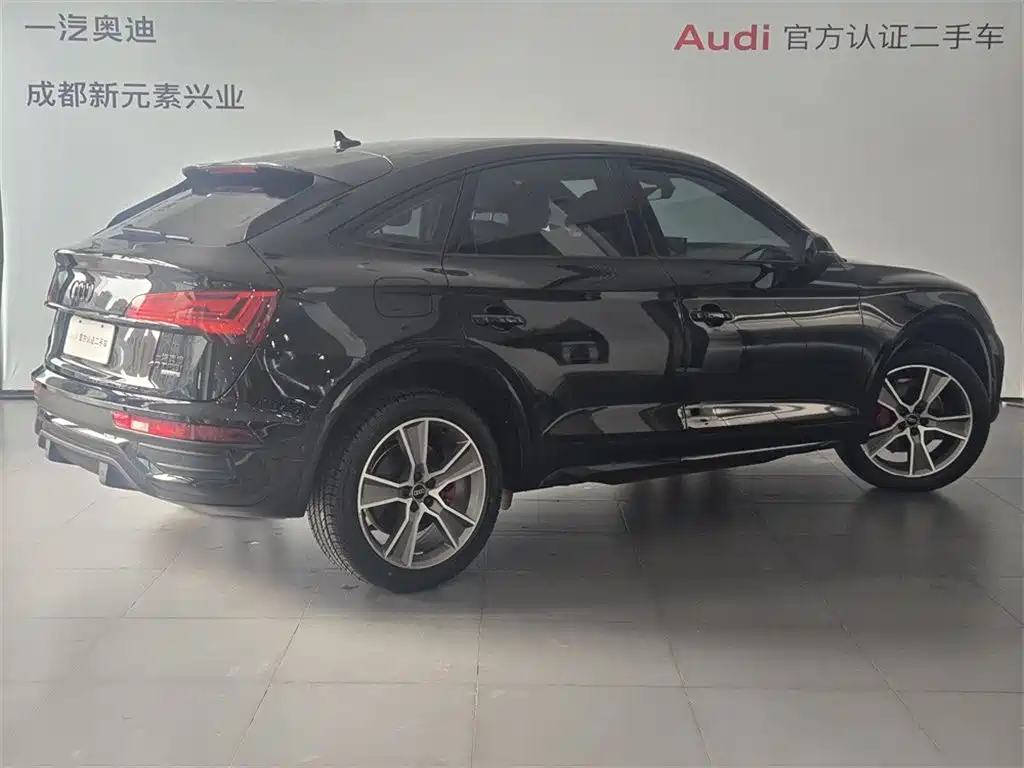 Audi Q5L Sportback 2022 facelift 40 TFSI luxury model купить на сайте DeffCars