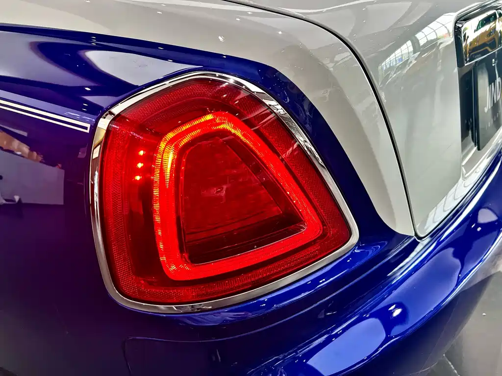 Ghost 2015 Series II Standard Edition купить на сайте DeffCars