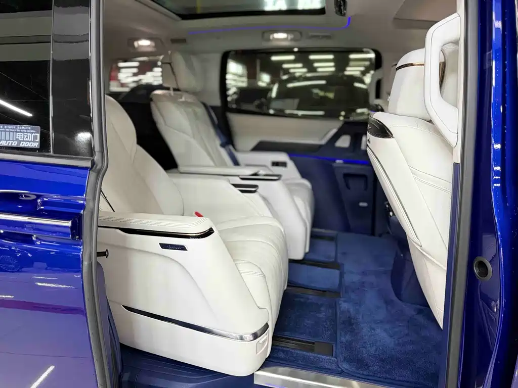 Century 2023 2.0T Six-seater Yuanshi Edition купить на сайте DeffCars