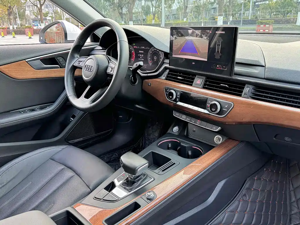 Audi A4L 2020 40 TFSI luxury and elegant model купить на сайте DeffCars