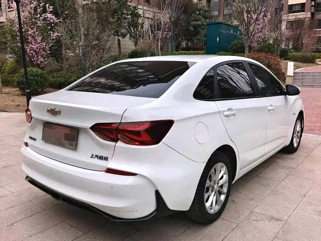 Cruze 2023 1.5L dual-clutch enjoyment version купить на сайте DeffCars