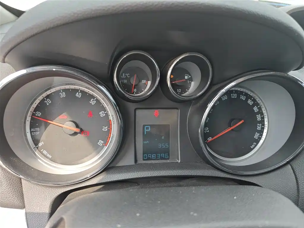 Encore 2015 1.4T automatic two-wheel drive urban elite купить на сайте DeffCars
