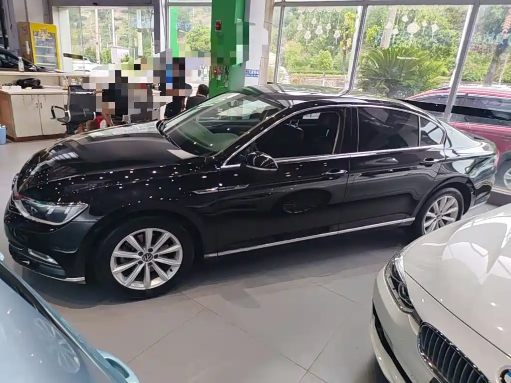 Magotan 2017 330TSI DSG leading model купить на сайте DeffCars