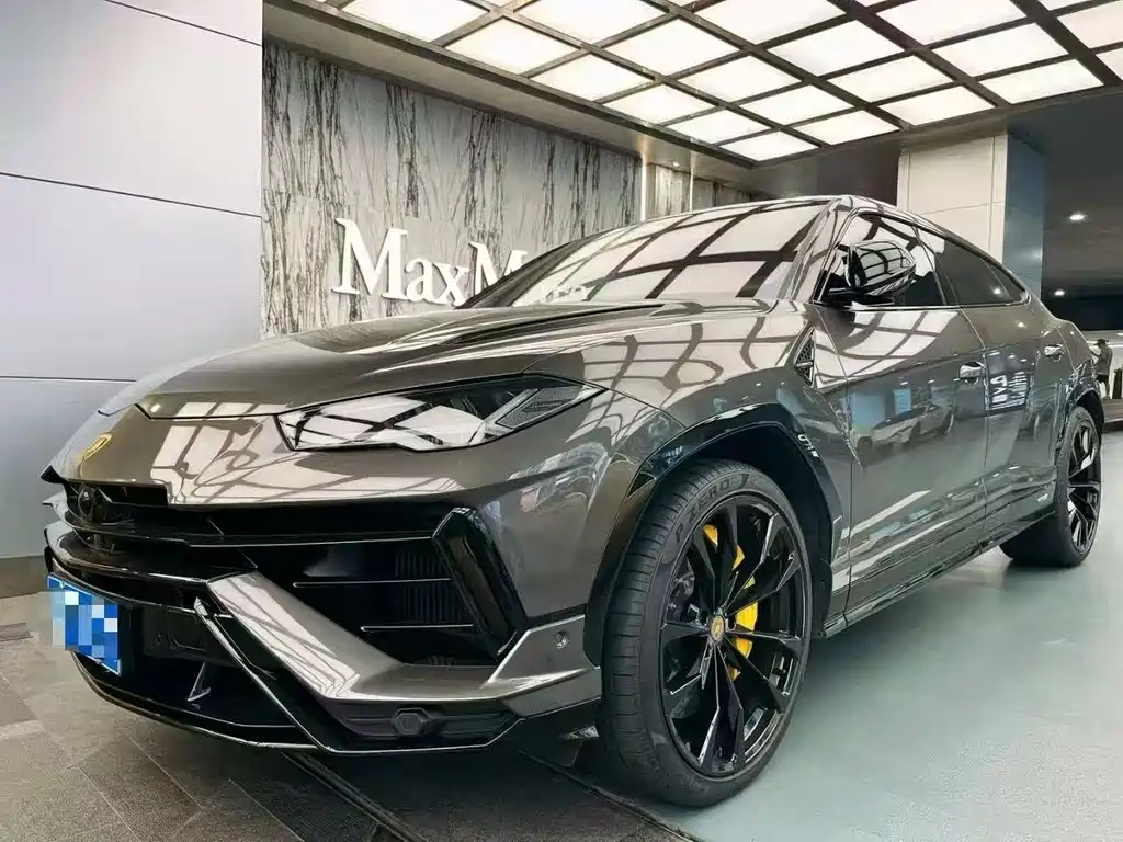 Urus 2023 4.0T V8 S купить на сайте DeffCars