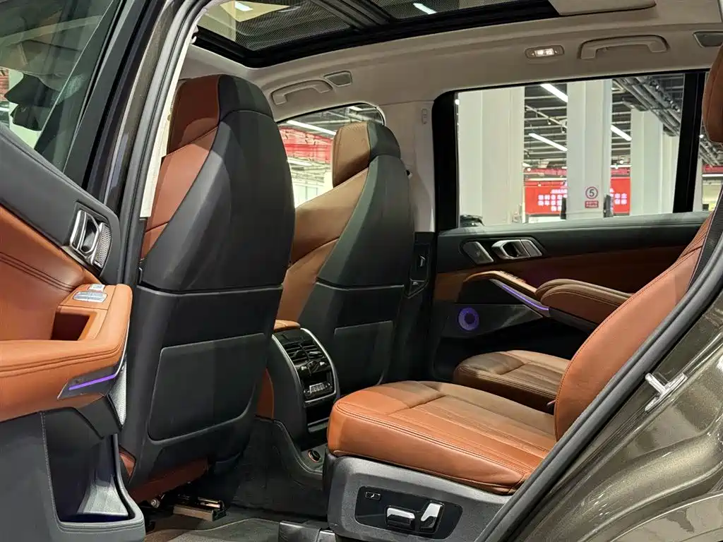 BMW X7 M60i 2023 xDrive M60i купить на сайте DeffCars