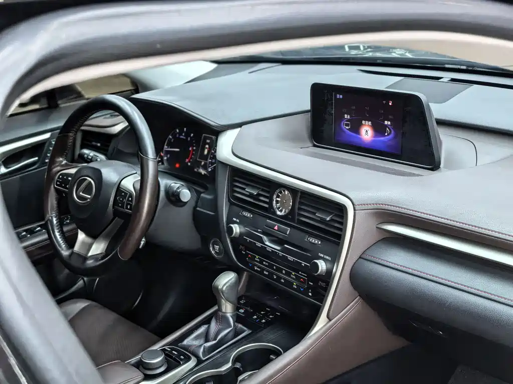 Lexus RX 2016 300 four-wheel drive elegant version National V купить на сайте DeffCars