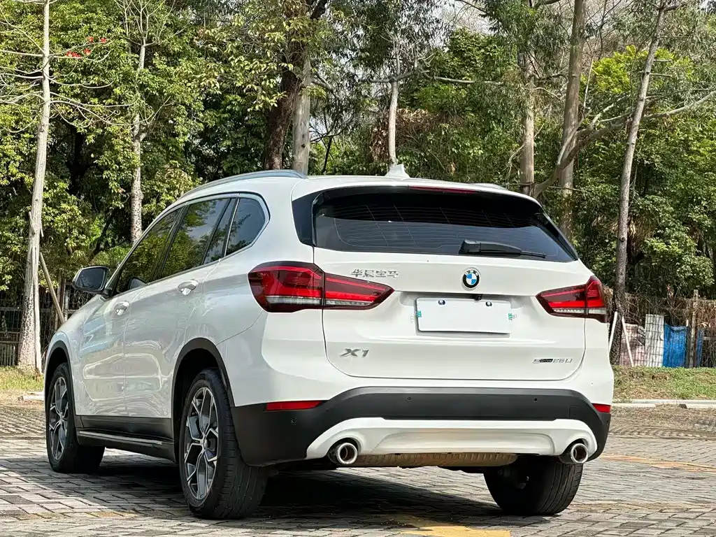 BMW X1 2021 facelift sDrive25Li leading model купить на сайте DeffCars
