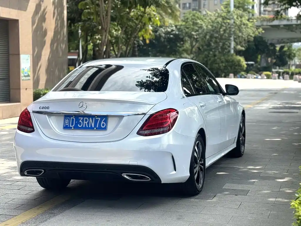 Mercedes-Benz C-Class 2018 C 200 Sports Edition купить на сайте DeffCars
