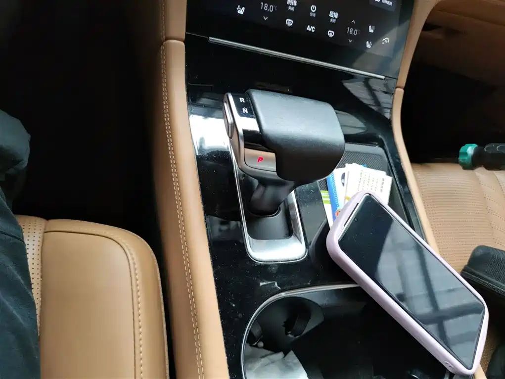 Ideal ONE 2020 extended range 7-seat version купить на сайте DeffCars