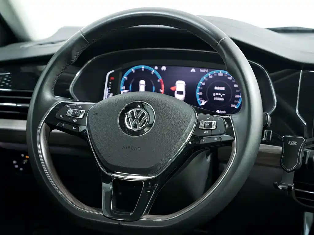 Passat 2019 380TSI Flagship Edition National VI купить на сайте DeffCars