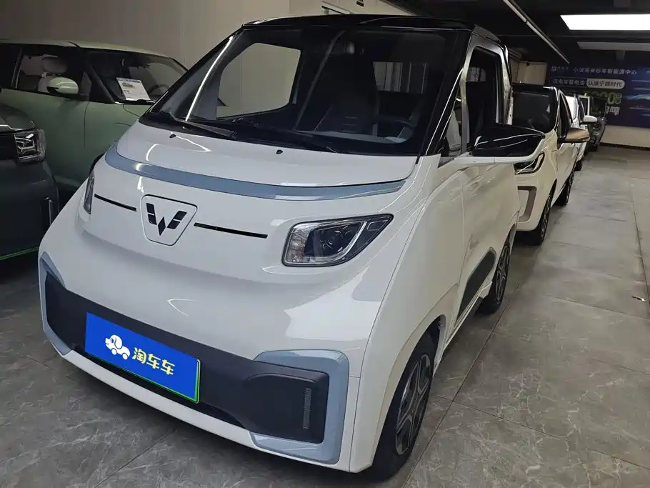 Wuling NanoEV 2021 Love Model купить на сайте DeffCars
