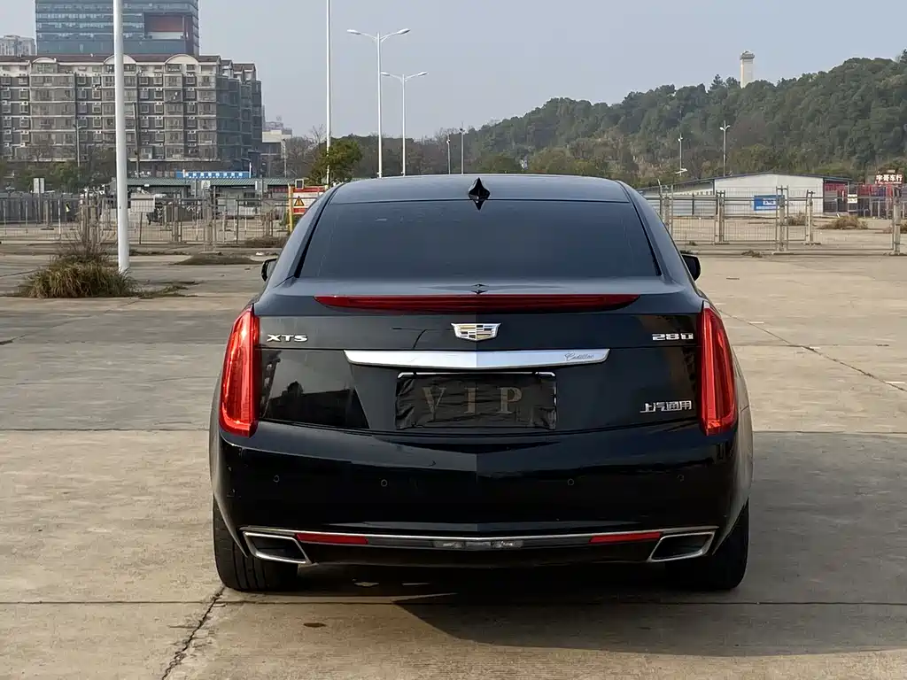 Cadillac XTS 2017 28T luxury model купить на сайте DeffCars
