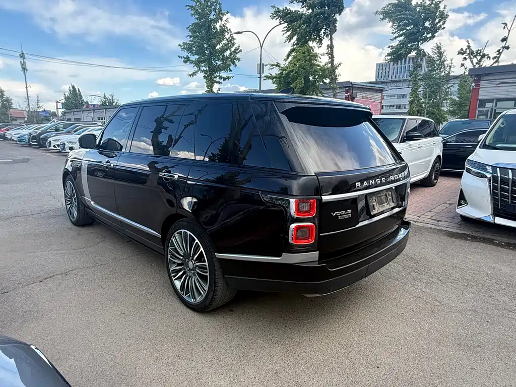Range Rover 2019 3.0 SC V6 Legendary Extended Edition купить на сайте DeffCars