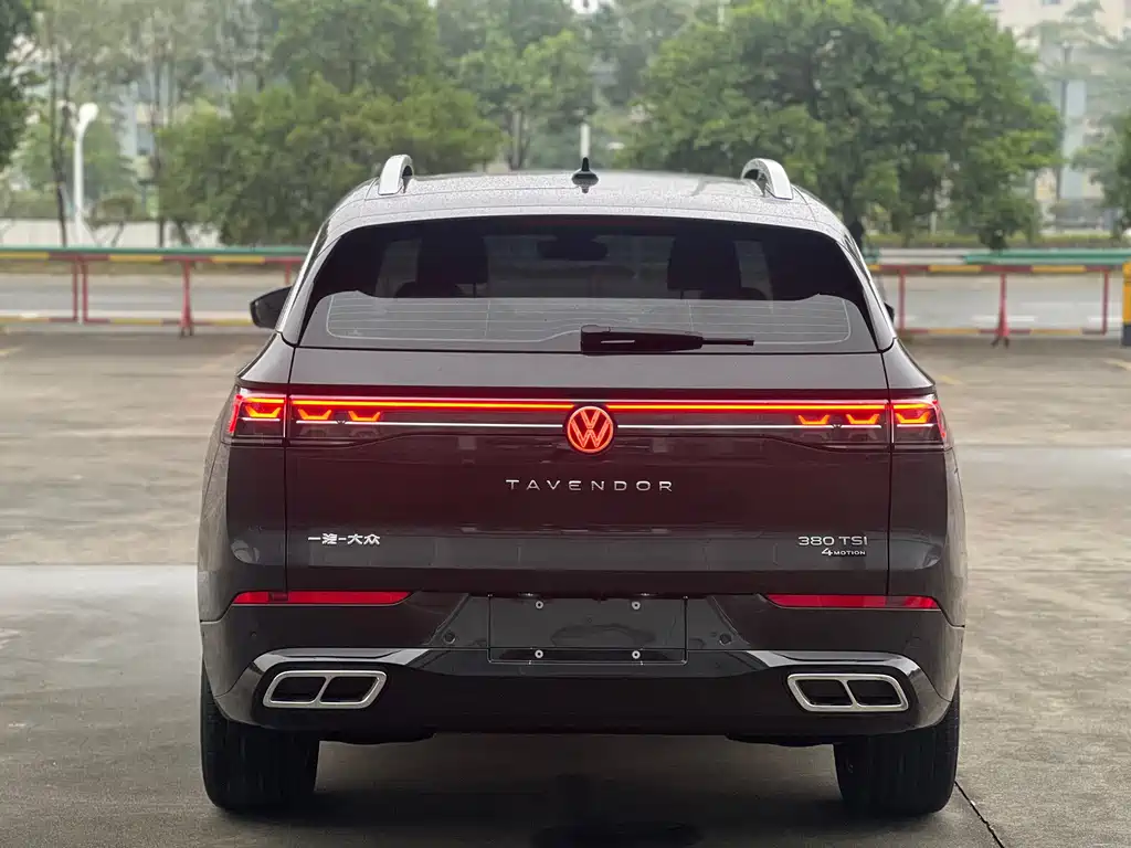 Lanxun 2024 380TSI four-wheel drive R-Line cruising model купить на сайте DeffCars