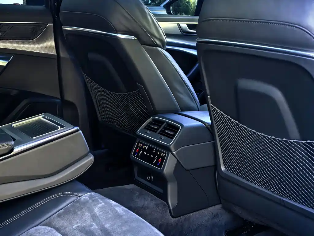 Audi A6L 2019 45 TFSI quattro premium dynamic model купить на сайте DeffCars