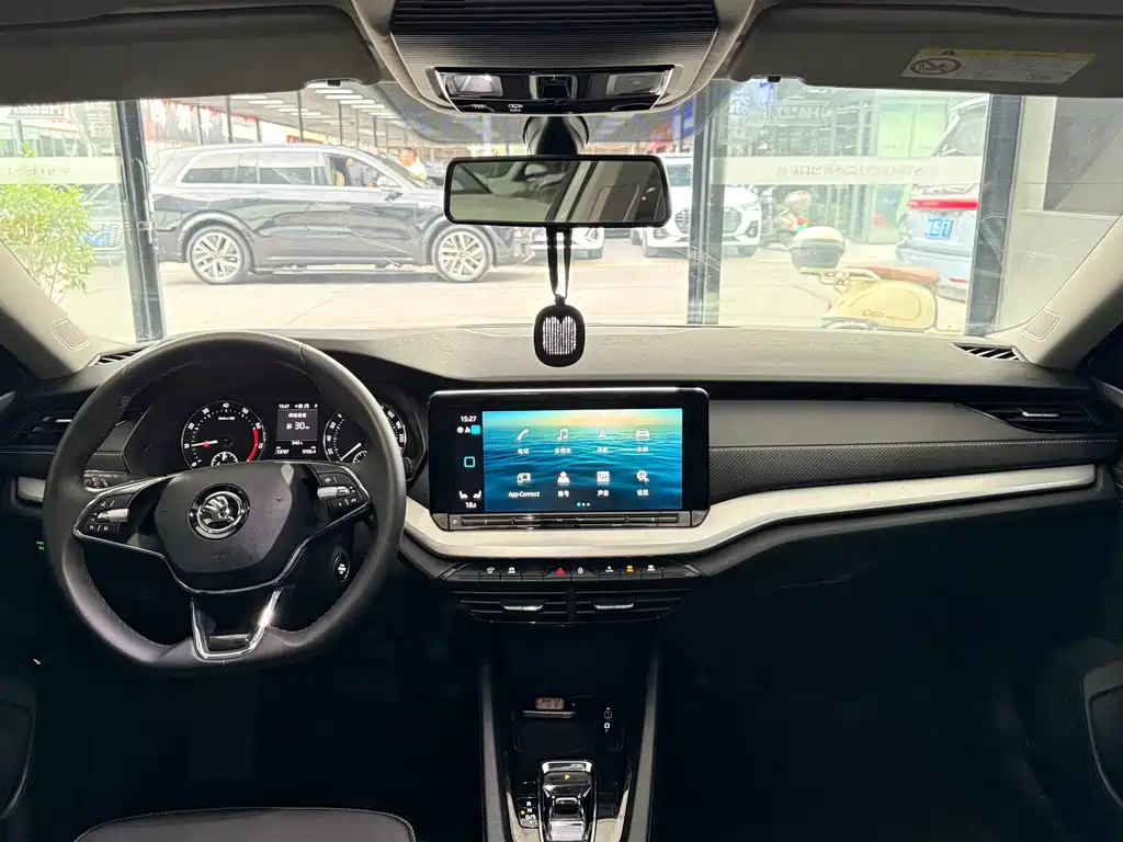 Octavia 2023 PRO TSI280 Exclusive Edition купить на сайте DeffCars