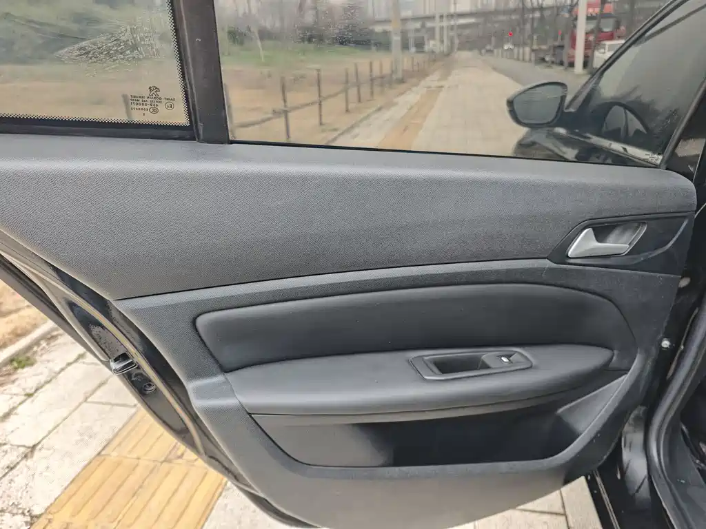 Peugeot 408 2020 360THP 10th Anniversary Premium Edition купить на сайте DeffCars