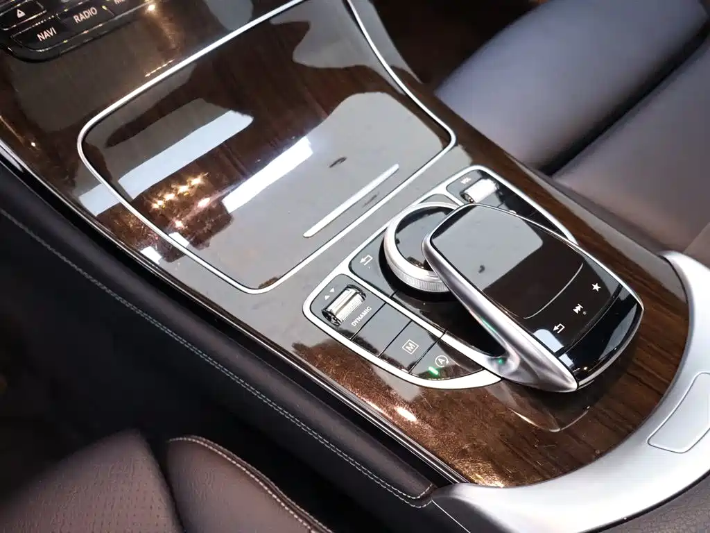 Mercedes-Benz GLC 2019 GLC 260 L 4MATIC luxury model купить на сайте DeffCars