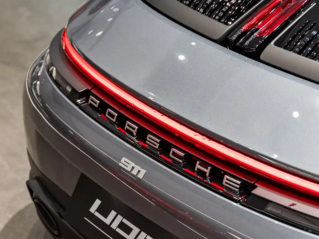 Porsche 911 2025 Carrera Cabriolet 3.0T купить на сайте DeffCars