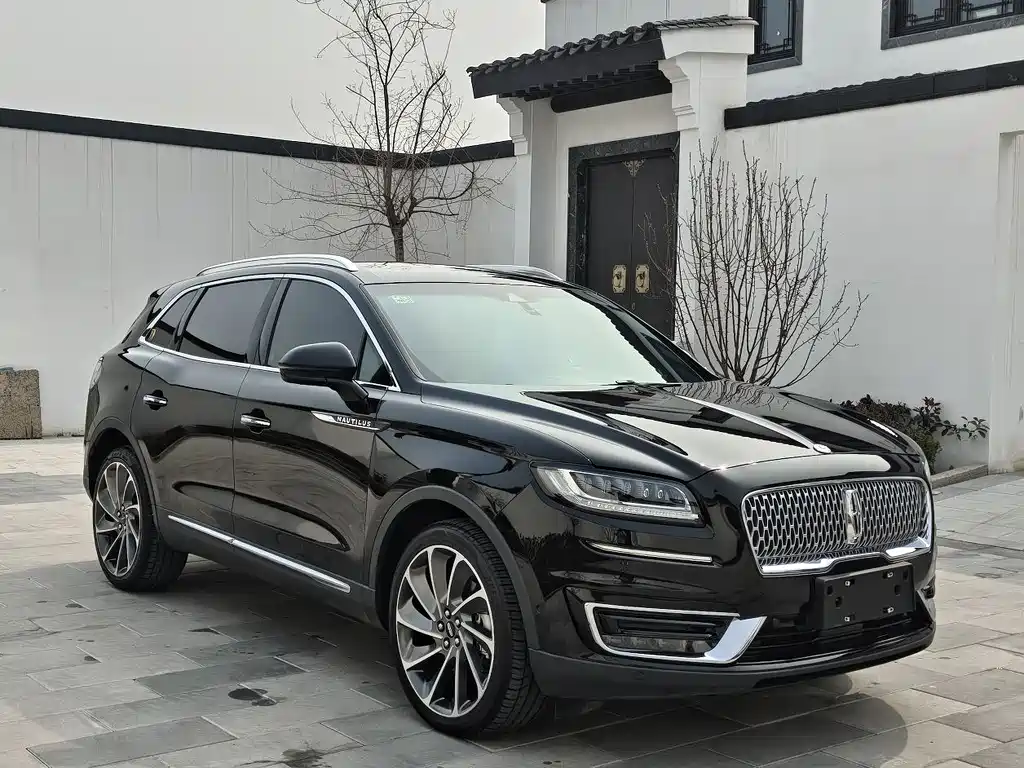 Voyager imported 2019 2.7T four-wheel drive premium version, National V купить на сайте DeffCars