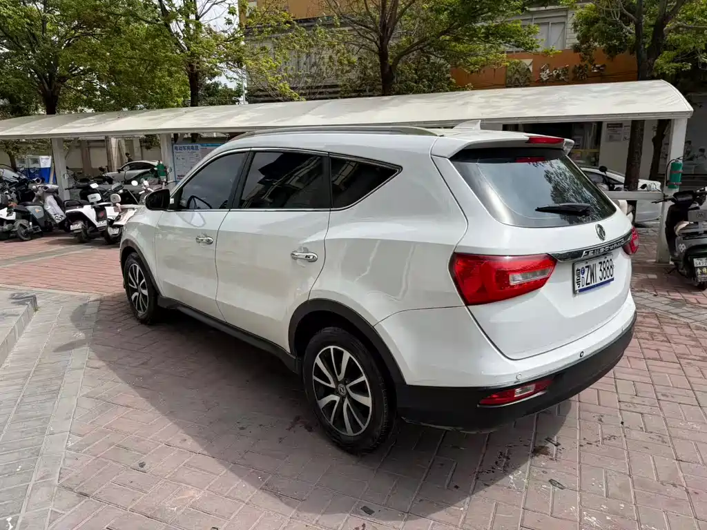 Fengguang 580 2017 1.5T manual luxury model купить на сайте DeffCars