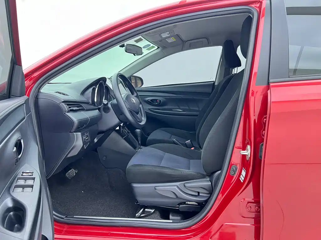 YARiS L Zhixuan 2019 1.5E CVT Charming Edition National VI купить на сайте DeffCars