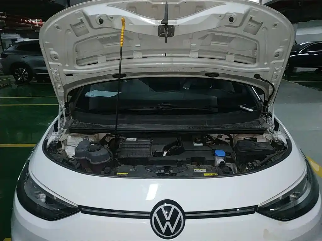 Volkswagen ID.3 2025 model facelift smart model pure smart version купить на сайте DeffCars