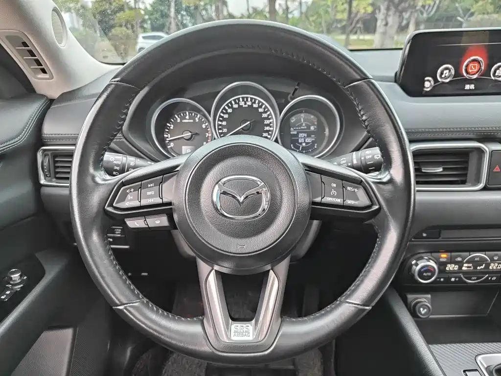 Mazda CX-5 2017 2.0L automatic two-wheel drive smart model, National V купить на сайте DeffCars