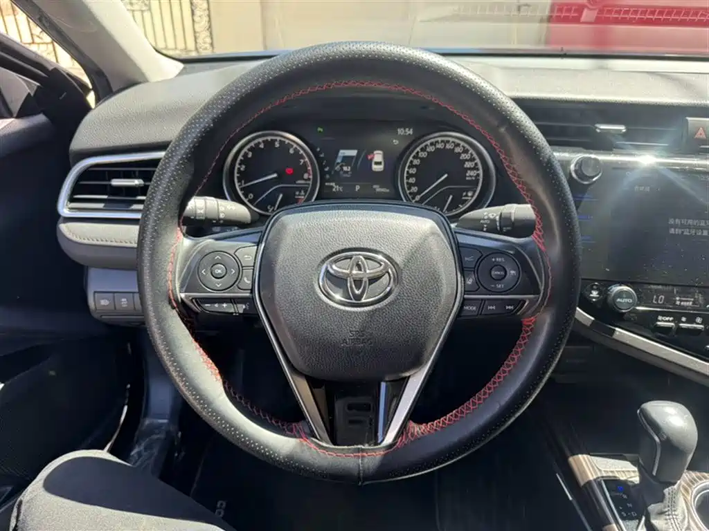 Camry 2019 2.5G Deluxe Edition National VI купить на сайте DeffCars