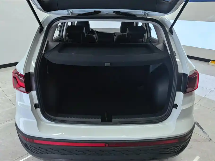 Jetta VS5 2024 280TSI automatic high-gloss version купить на сайте DeffCars