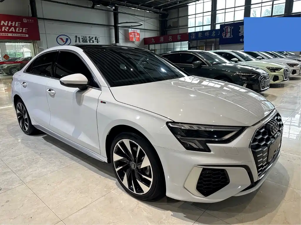 Audi A3 2023 A3L Limousine 35 TFSI Fashion Sporty купить на сайте DeffCars