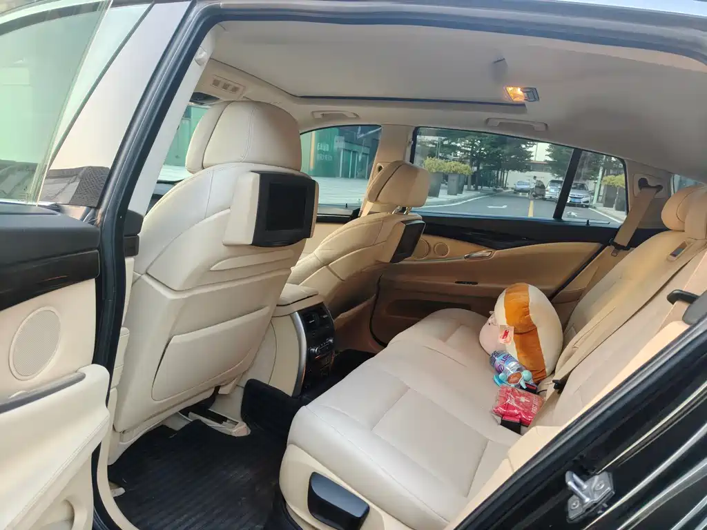 BMW 5 Series GT 2010 535i Luxury купить на сайте DeffCars