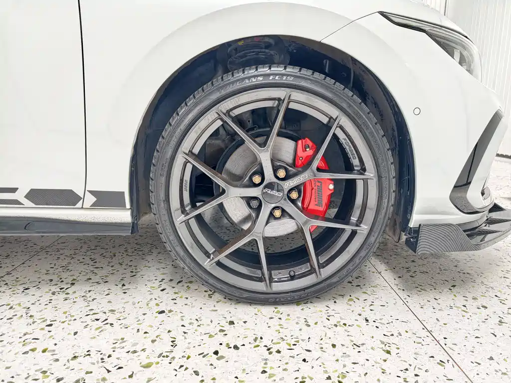 Golf 2023 facelift 280TSI DSG R-Line Lite купить на сайте DeffCars