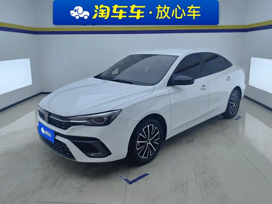 Roewe i5 2021 1.5L manual platinum version купить на сайте DeffCars