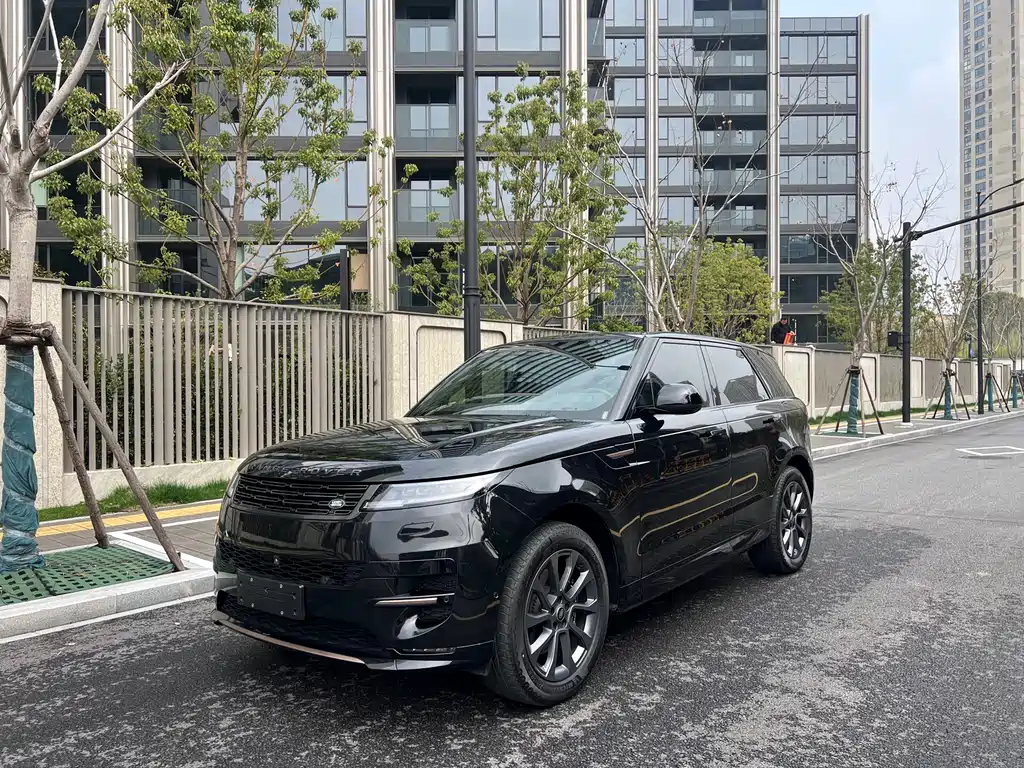 Range Rover Sport 2023 400PS Dynamic SE купить на сайте DeffCars