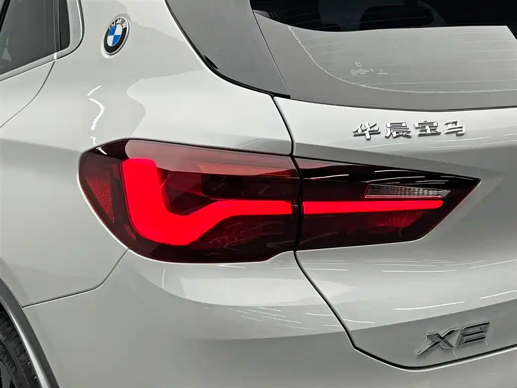BMW X2 2023 sDrive25i M Off-Road Package купить на сайте DeffCars
