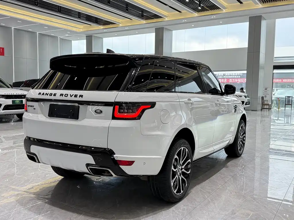 Range Rover Sport 2021 3.0 L6 Black Edition купить на сайте DeffCars