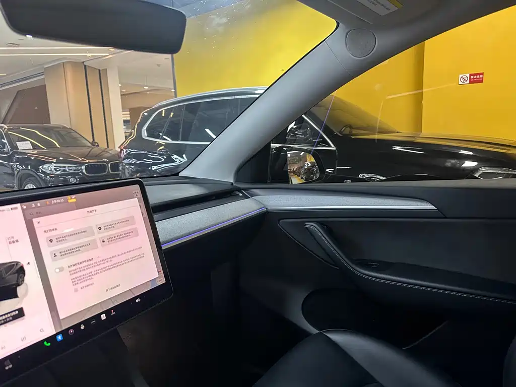 Model Y 2022 rear-wheel drive version купить на сайте DeffCars