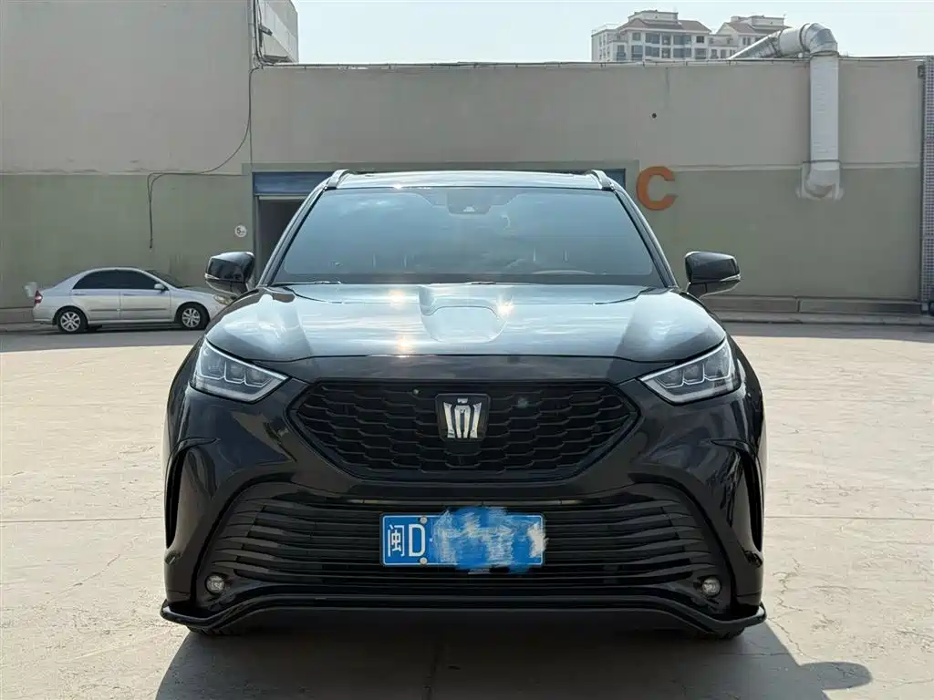 Crown Lufang 2021 2.5L HEV four-wheel drive luxury version купить на сайте DeffCars