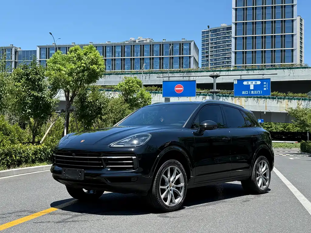Cayenne 2019 3.0T купить на сайте DeffCars