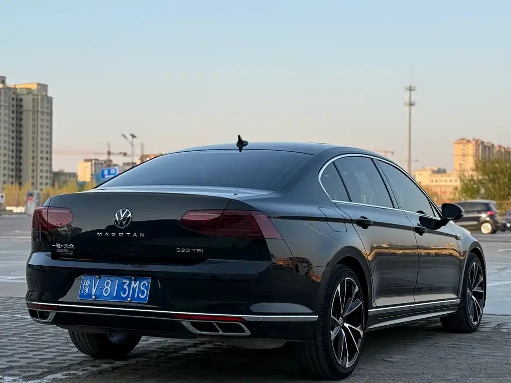 Magotan 2024 model 2 million public model 330TSI DSG luxury model купить на сайте DeffCars