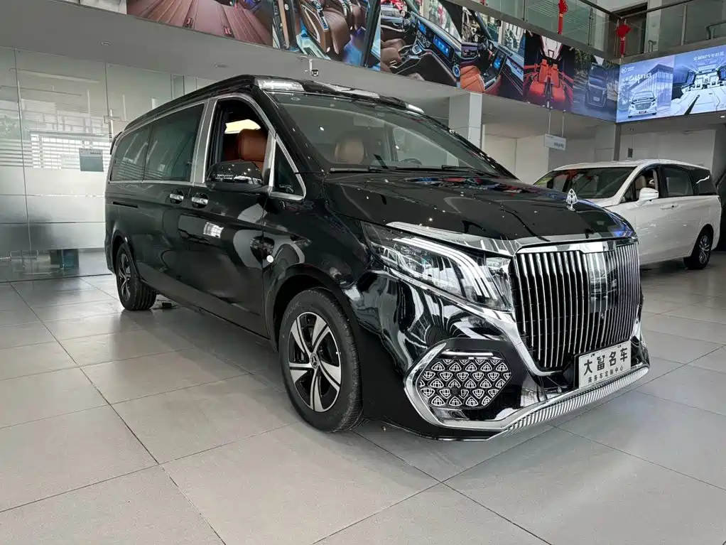 Vito 2024 2.0T Business Edition 7-seater купить на сайте DeffCars