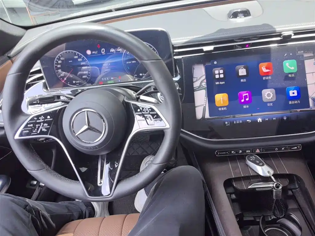 Mercedes-Benz E-Class New Energy 2024 E 350 e L plug-in hybrid sedan купить на сайте DeffCars