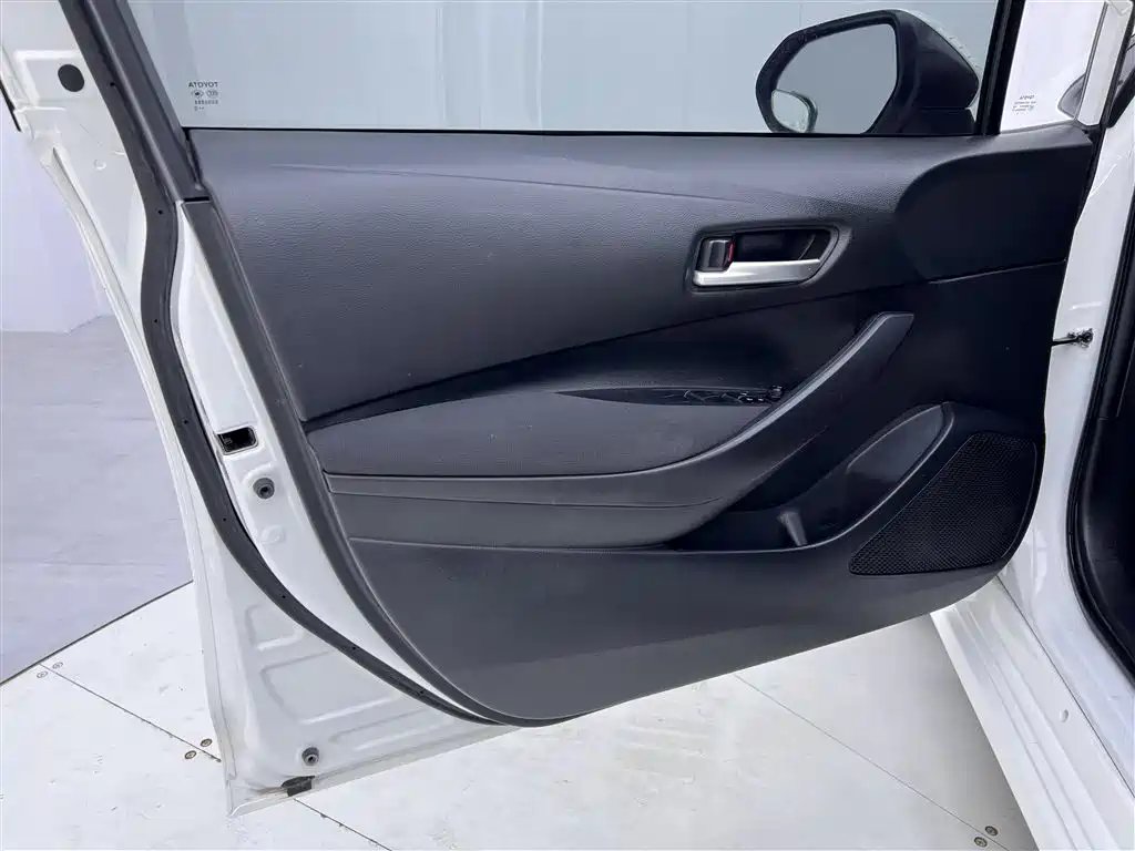 Corolla 2019 1.2T S-CVT GL Pioneer Edition купить на сайте DeffCars