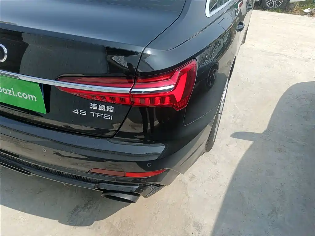 Audi A6L 2024 45 TFSI Premium Dynamic Model купить на сайте DeffCars