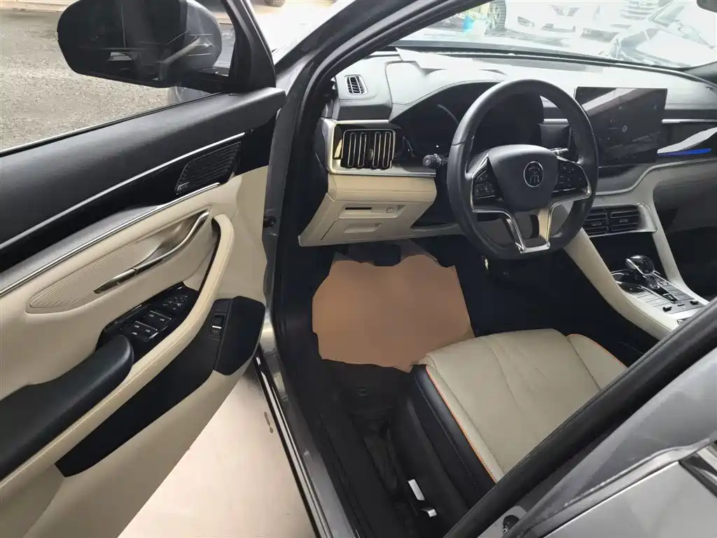 Song PLUS New Energy 2021 DM-i 51KM Honor Type купить на сайте DeffCars